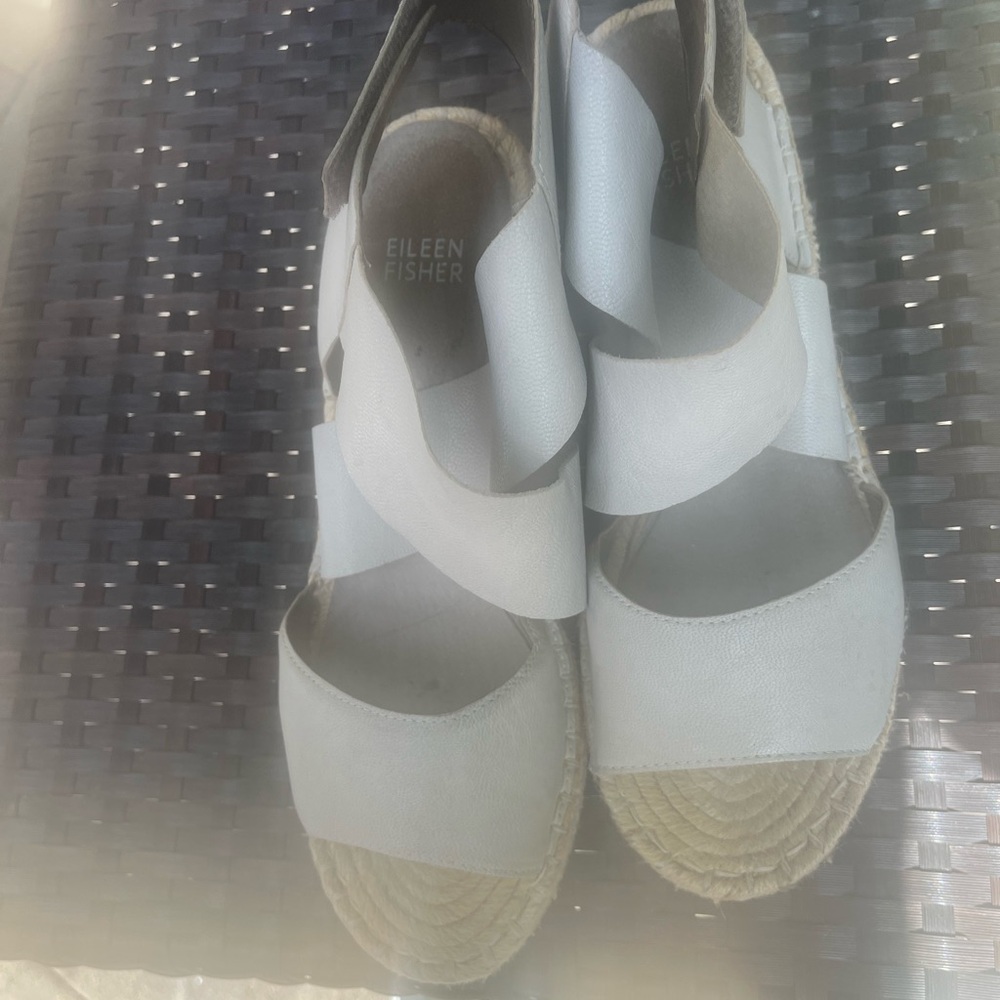 Eileen Fisher Women's Dove Gray Sandals